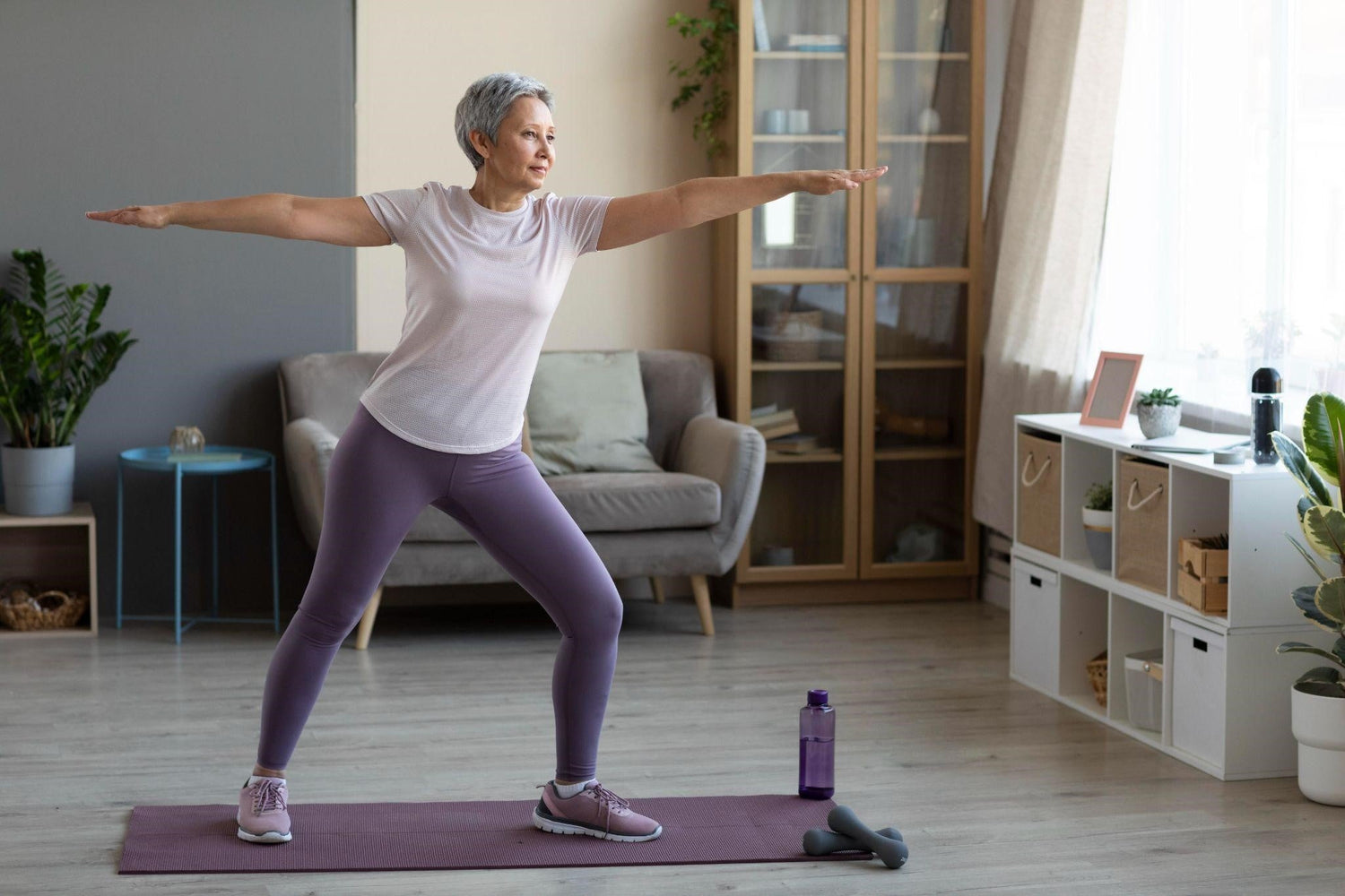 Staying Active After 50: How Women 50+ Capsules Support Your Fitness Goals